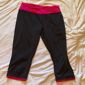 Danskins black yoga pants